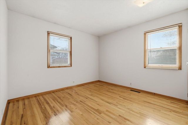 85 WENWOOD Circle, Council Bluffs, IA 51503