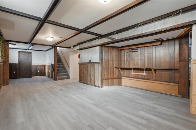 85 WENWOOD Circle, Council Bluffs, IA 51503