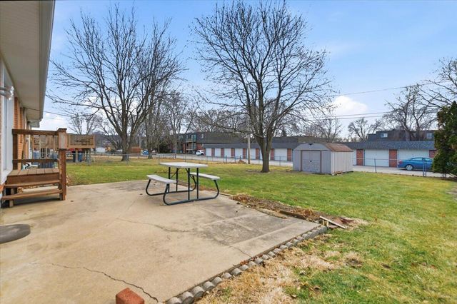 85 WENWOOD Circle, Council Bluffs, IA 51503