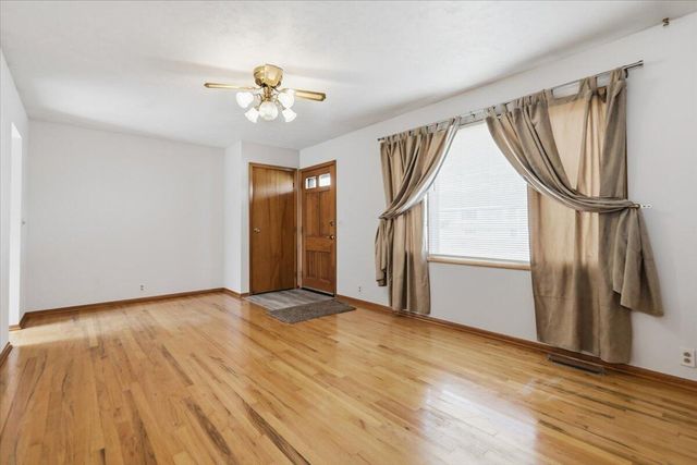 85 WENWOOD Circle, Council Bluffs, IA 51503