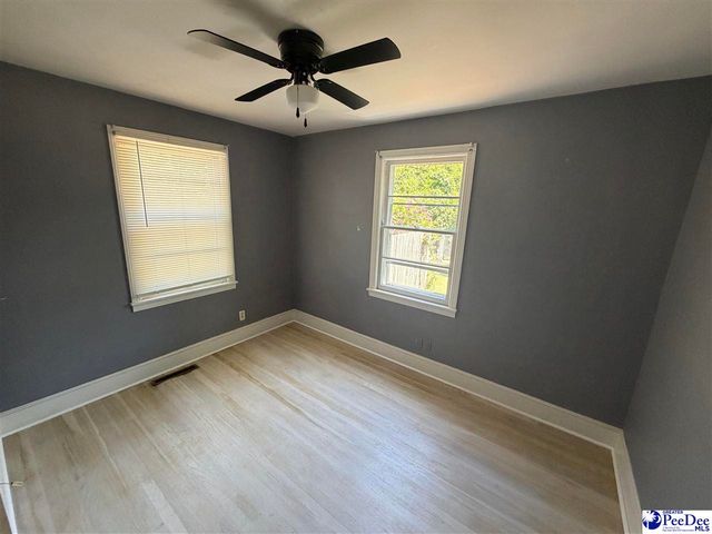 504 W Mullins Street, Marion, SC 29571