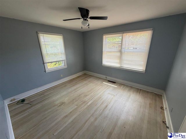 504 W Mullins Street, Marion, SC 29571
