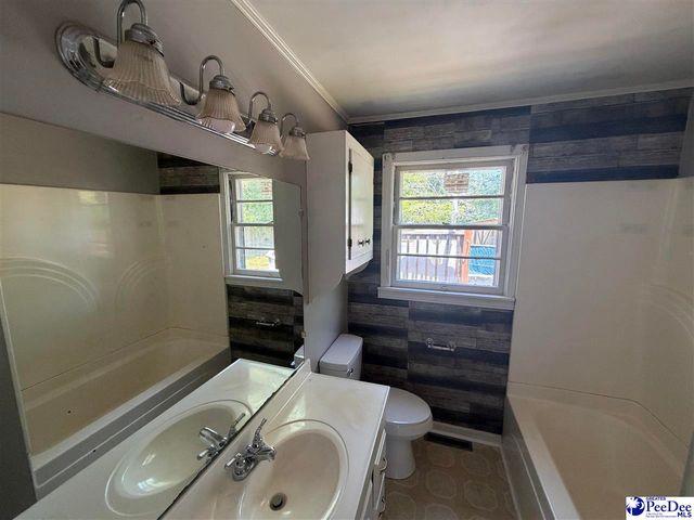 504 W Mullins Street, Marion, SC 29571