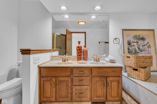 6992 Forest Ridge Court, Plainfield, IN 46168