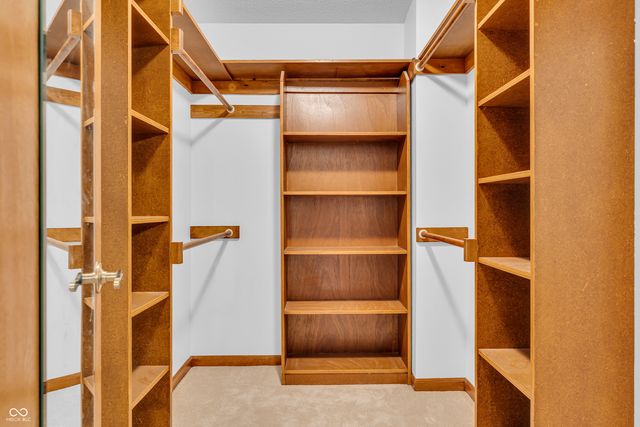 6992 Forest Ridge Court, Plainfield, IN 46168