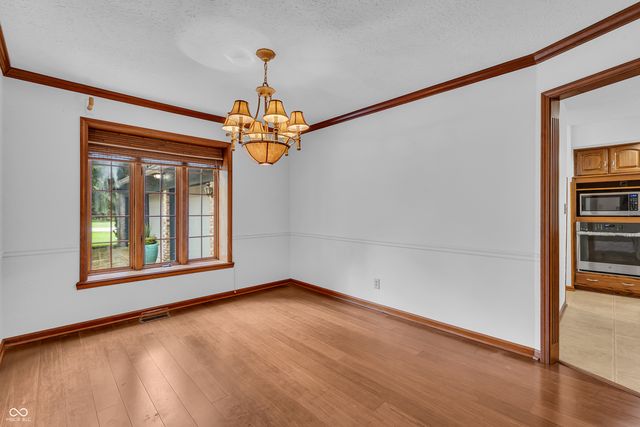 6992 Forest Ridge Court, Plainfield, IN 46168
