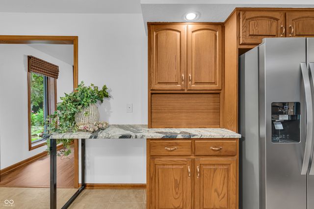 6992 Forest Ridge Court, Plainfield, IN 46168