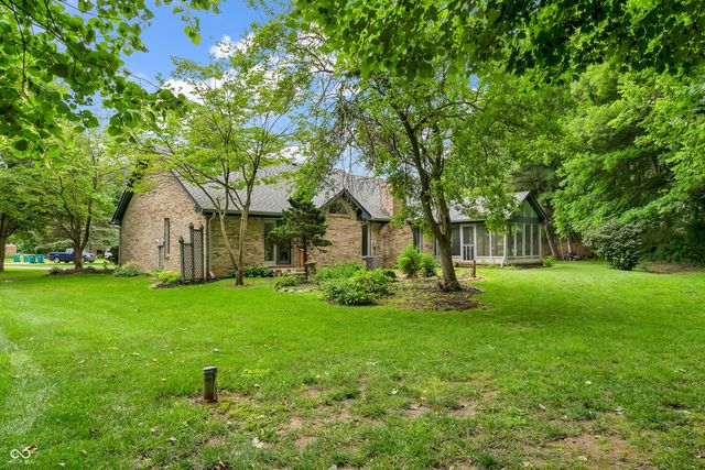 6992 Forest Ridge Court, Plainfield, IN 46168