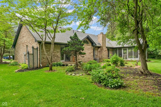 6992 Forest Ridge Court, Plainfield, IN 46168