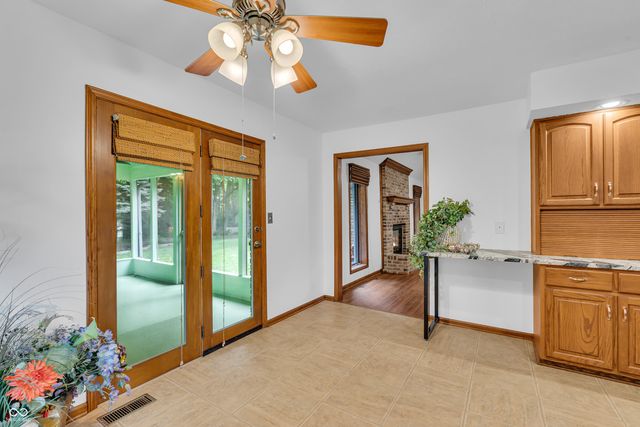 6992 Forest Ridge Court, Plainfield, IN 46168