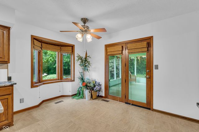 6992 Forest Ridge Court, Plainfield, IN 46168