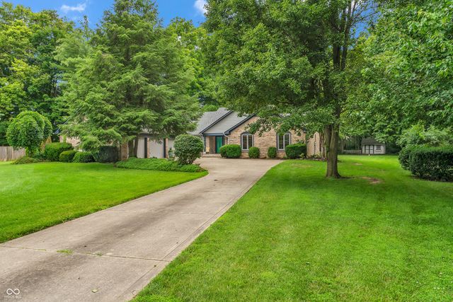 6992 Forest Ridge Court, Plainfield, IN 46168