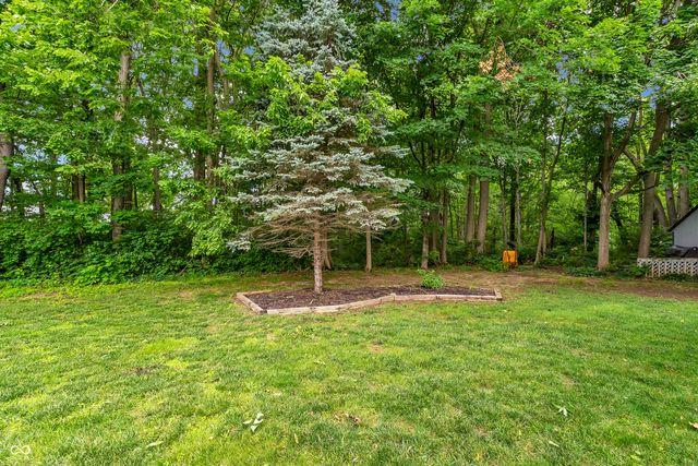 6992 Forest Ridge Court, Plainfield, IN 46168