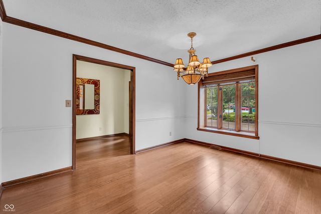 6992 Forest Ridge Court, Plainfield, IN 46168