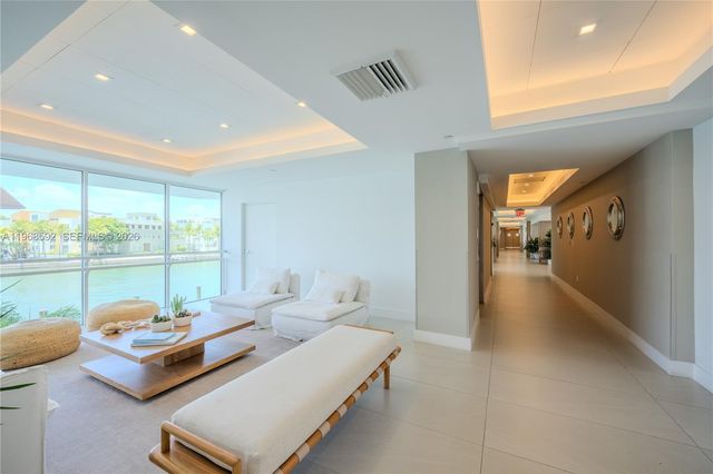 5900 Collins Ave 1401, Miami Beach, FL 33140