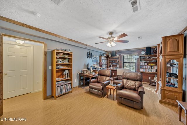 320 Muscadine Court, Sevierville, TN 37876