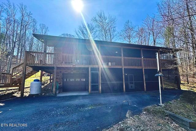 320 Muscadine Court, Sevierville, TN 37876