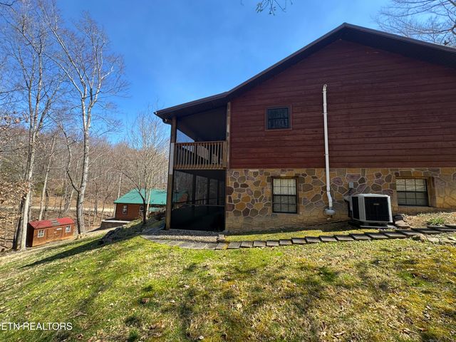 320 Muscadine Court, Sevierville, TN 37876