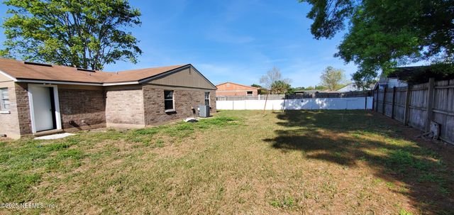 2433 SEYMOUR Street, Jacksonville, FL 32246