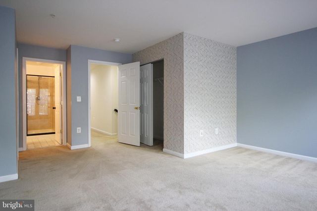 2415 RAINSWOOD LN, Woodbridge, VA 22191