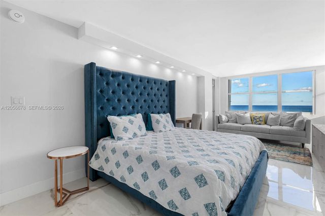 6039 Collins Ave 1527, Miami Beach, FL 33140