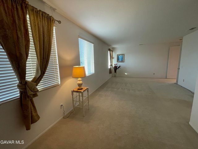 3303 Arious Way, Lancaster, CA 93536