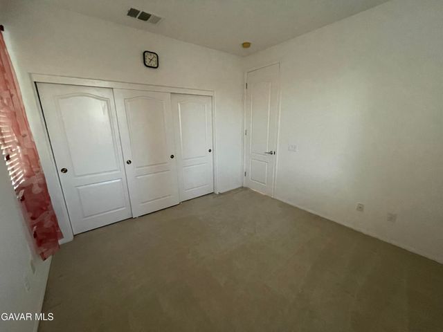 3303 Arious Way, Lancaster, CA 93536