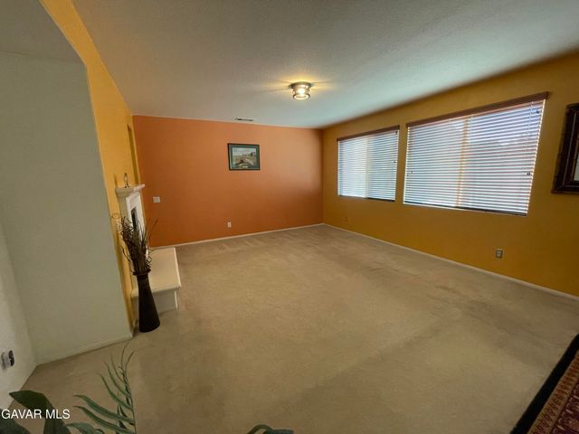 3303 Arious Way, Lancaster, CA 93536