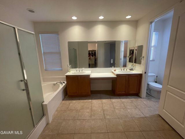 3303 Arious Way, Lancaster, CA 93536