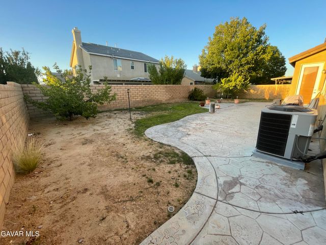 3303 Arious Way, Lancaster, CA 93536