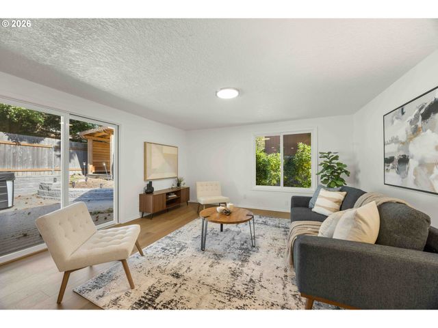5834 Sw 59TH Ct, Portland, OR 97221