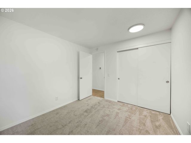 5834 Sw 59TH Ct, Portland, OR 97221