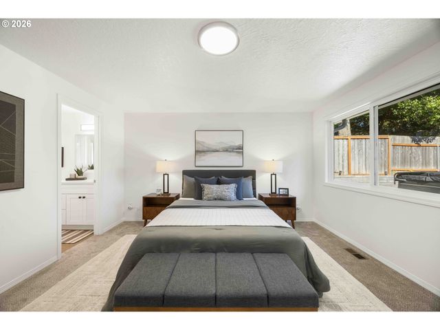 5834 Sw 59TH Ct, Portland, OR 97221