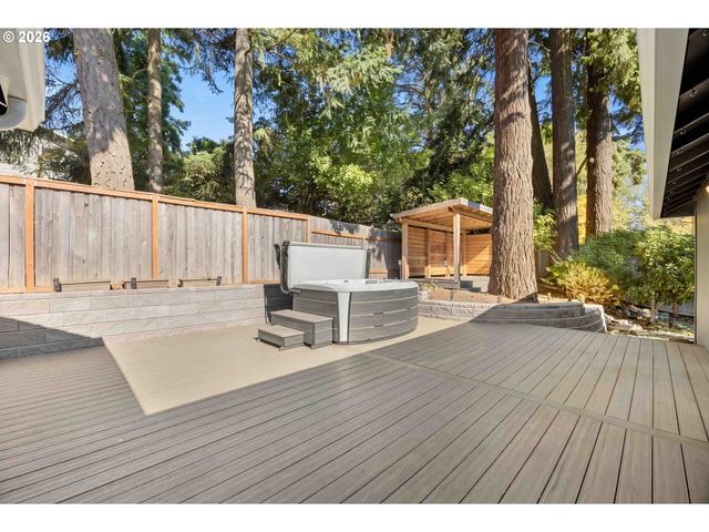 5834 Sw 59TH Ct, Portland, OR 97221