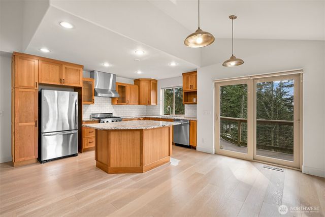 4135 Agate Road, Bellingham, WA 98226