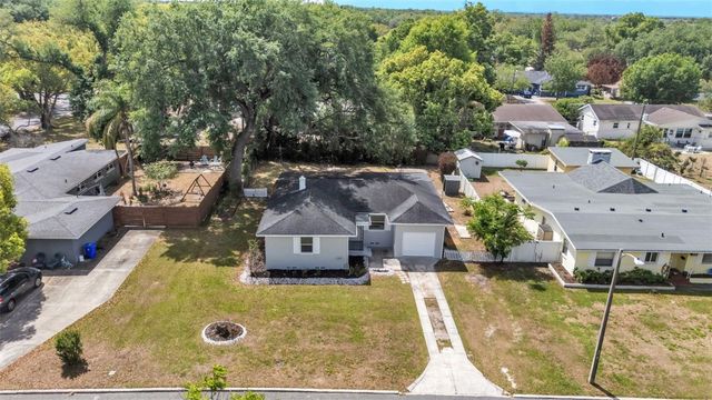 614 W SHADY LANE, Lakeland, FL 33803