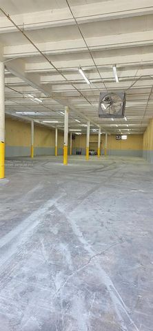 3555 NW 60th St 3555, Miami, FL 33142