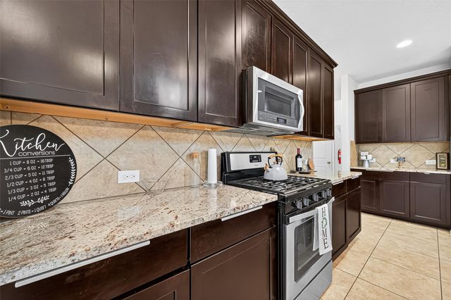 8107 Lockridge Terrace Lane, Cypress, TX 77433