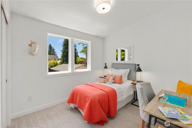 514 N 92nd Street, Seattle, WA 98103