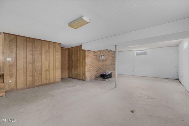 320 Mountain View Street, Erwin, TN 37650