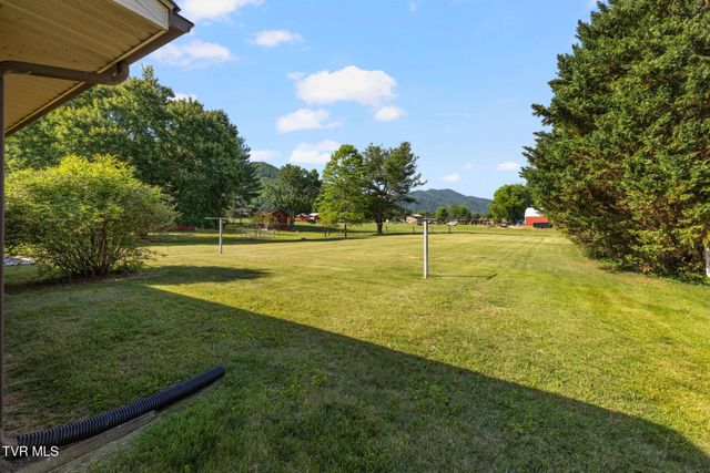 320 Mountain View Street, Erwin, TN 37650