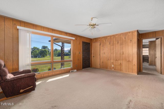 320 Mountain View Street, Erwin, TN 37650