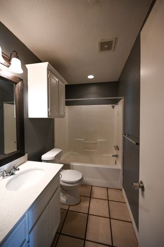 604 N Sewell Drive B, Decatur, TX 76234