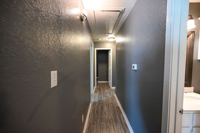 604 N Sewell Drive B, Decatur, TX 76234