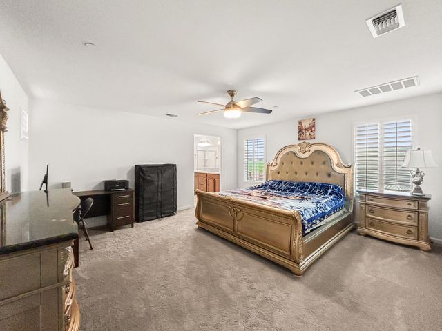 6631 W Fallon Avenue, Fresno, CA 93722