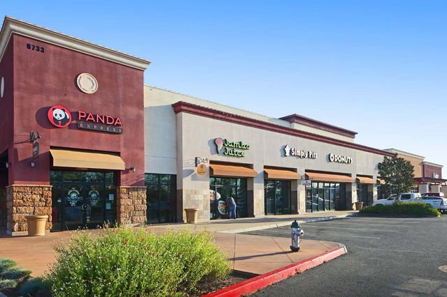 6631 W Fallon Avenue, Fresno, CA 93722