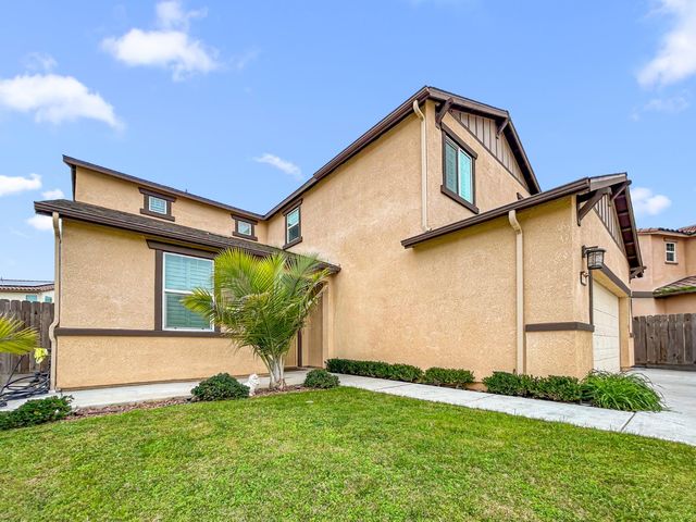 6631 W Fallon Avenue, Fresno, CA 93722