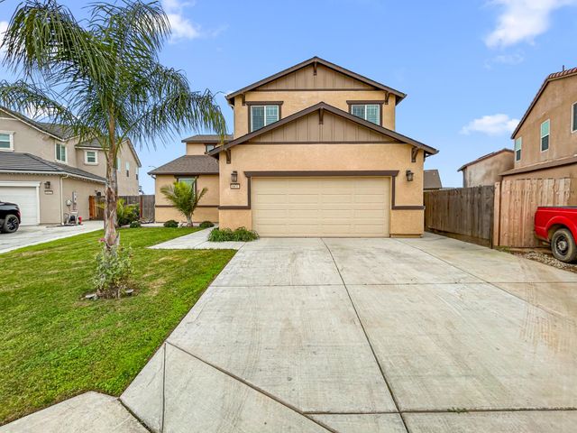 6631 W Fallon Avenue, Fresno, CA 93722