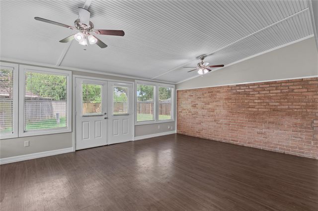 11307 Beauvoir Drive, Houston, TX 77065
