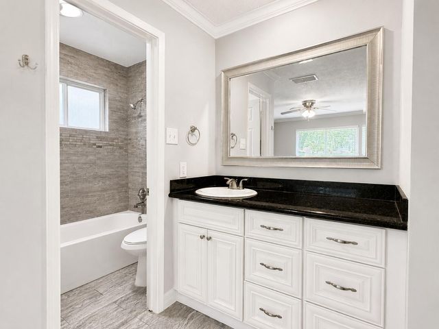 11307 Beauvoir Drive, Houston, TX 77065